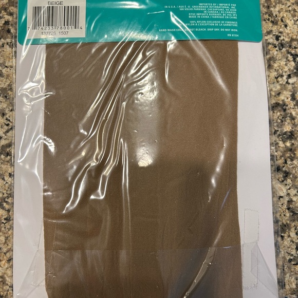 Sophi by Sophisticated Miss Sheer Reinforced Toe Hoisery - Picture 5 of 5